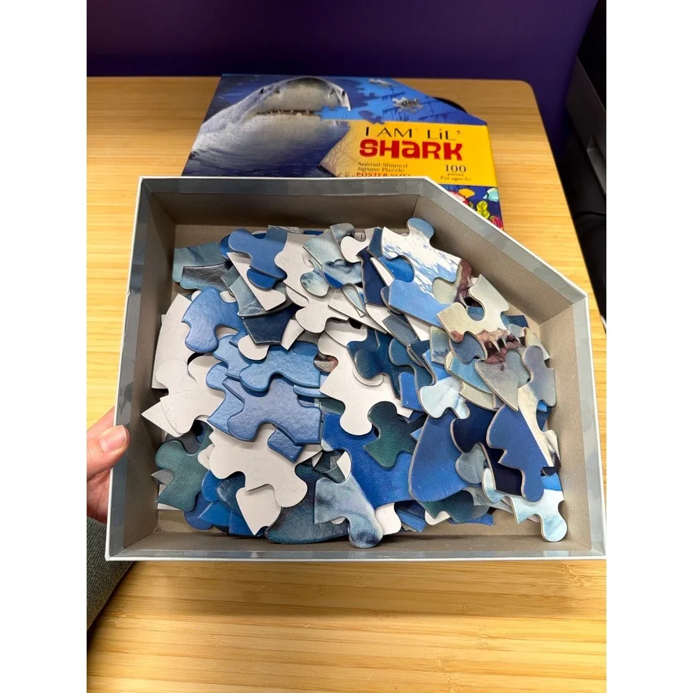Madd Capp‎ Jr I Am Lil Shark 100 Piece Animal Shaped Jigsaw Puzzle Complete